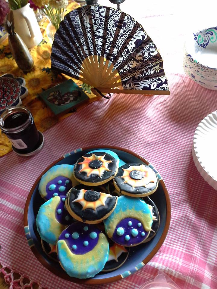 Eclipse cookies.jpg